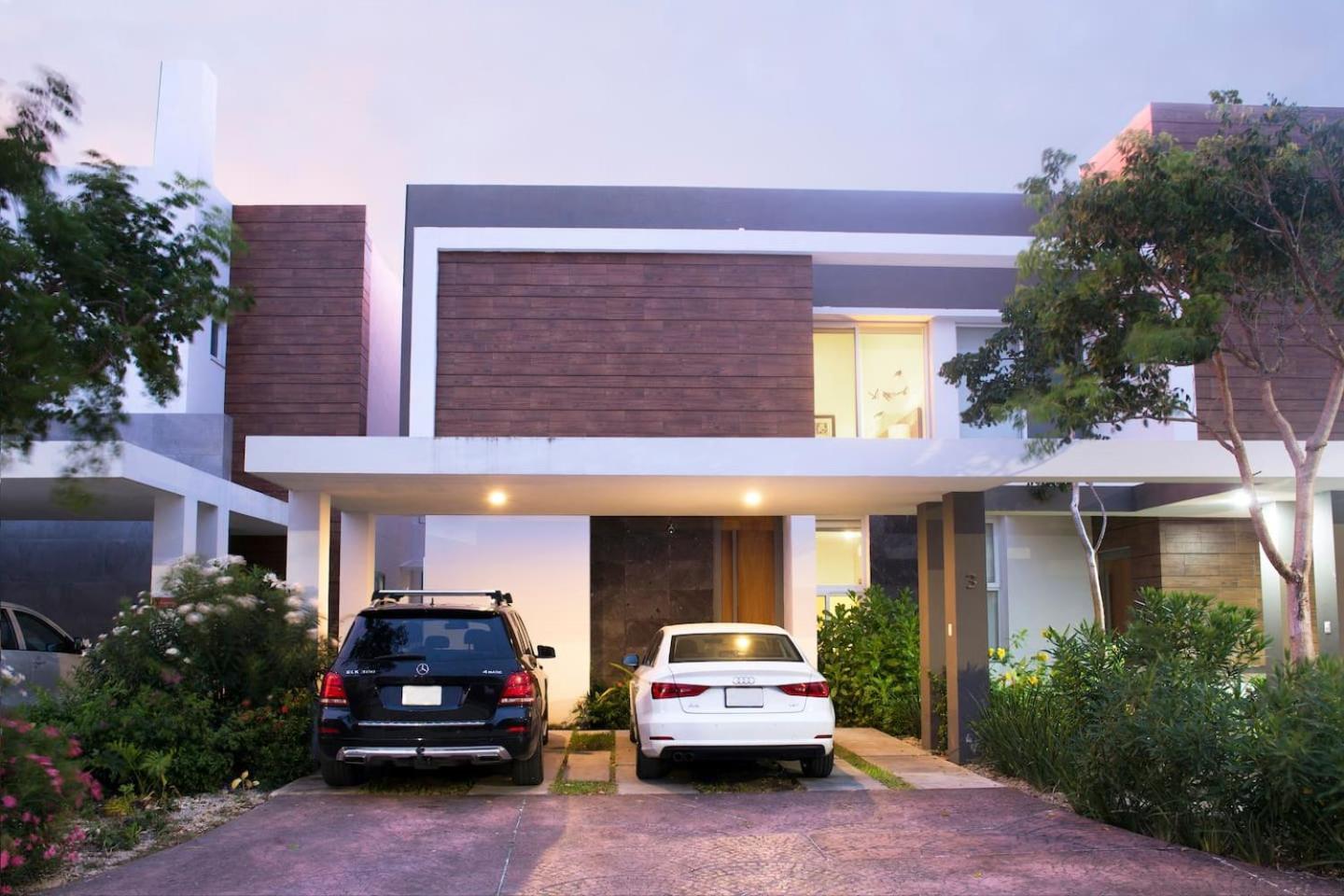 Modern House Surrounded By Nature Мерида Екстериор снимка